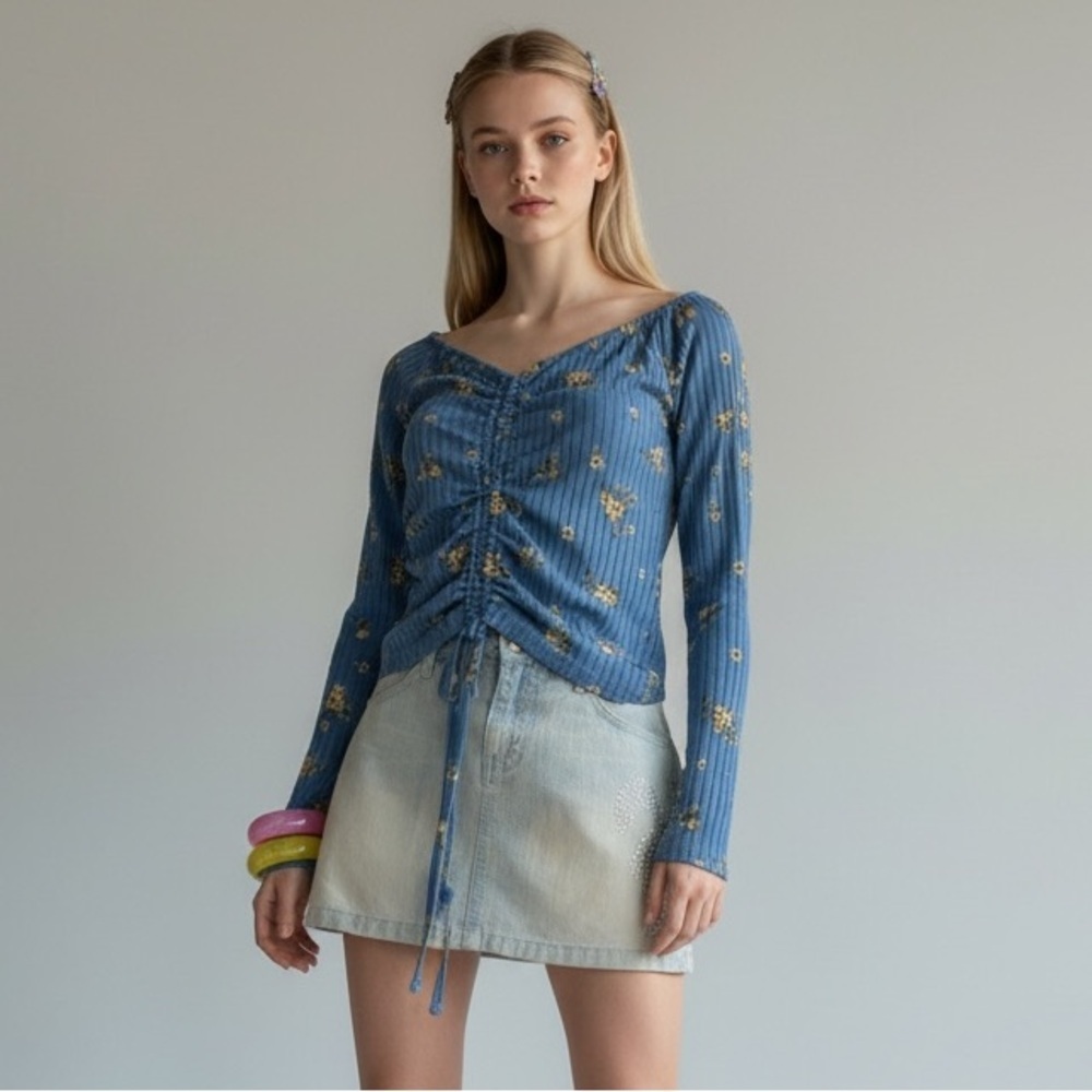 Y2K Rue21 Blue Floral Ruched Adjustable Cropped Top Size XL Juniors